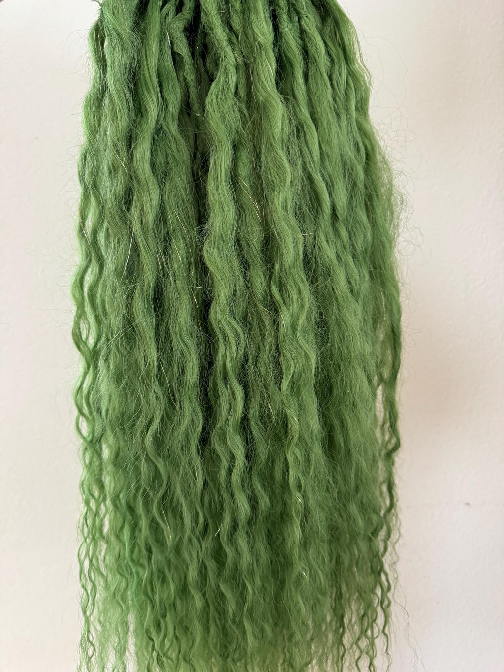 Seaweed Crochet Double Ended Wavy Dreads | Gold Tinsel Dread Set
