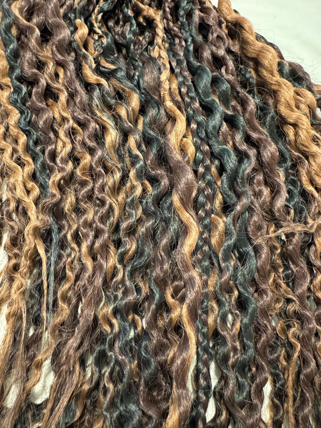 Montana Double Ended Wavy Dreads | Dark Brown & Black Natural Blend Dread Set