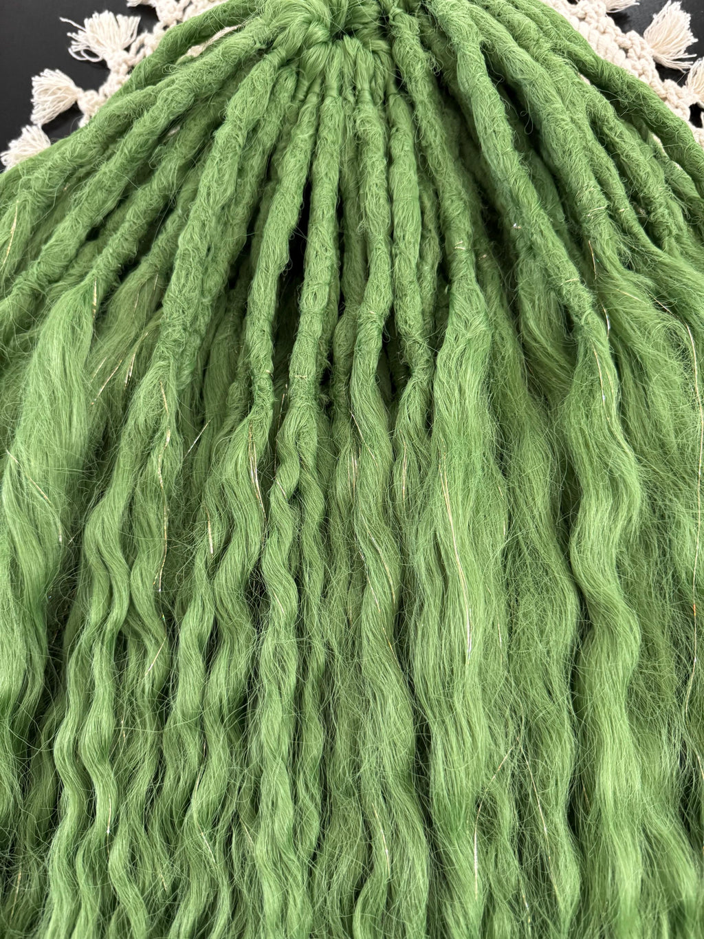 Seaweed Crochet Double Ended Wavy Dreads | Gold Tinsel Dread Set